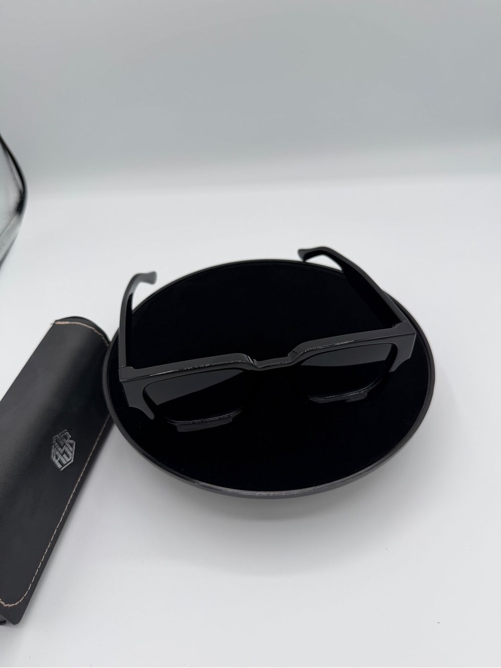 Classic Black Rectangular Men's Sunglasses